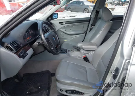 2004 BMW 330Xi из США, поврежденный, VIN WBAEW53434PN34202